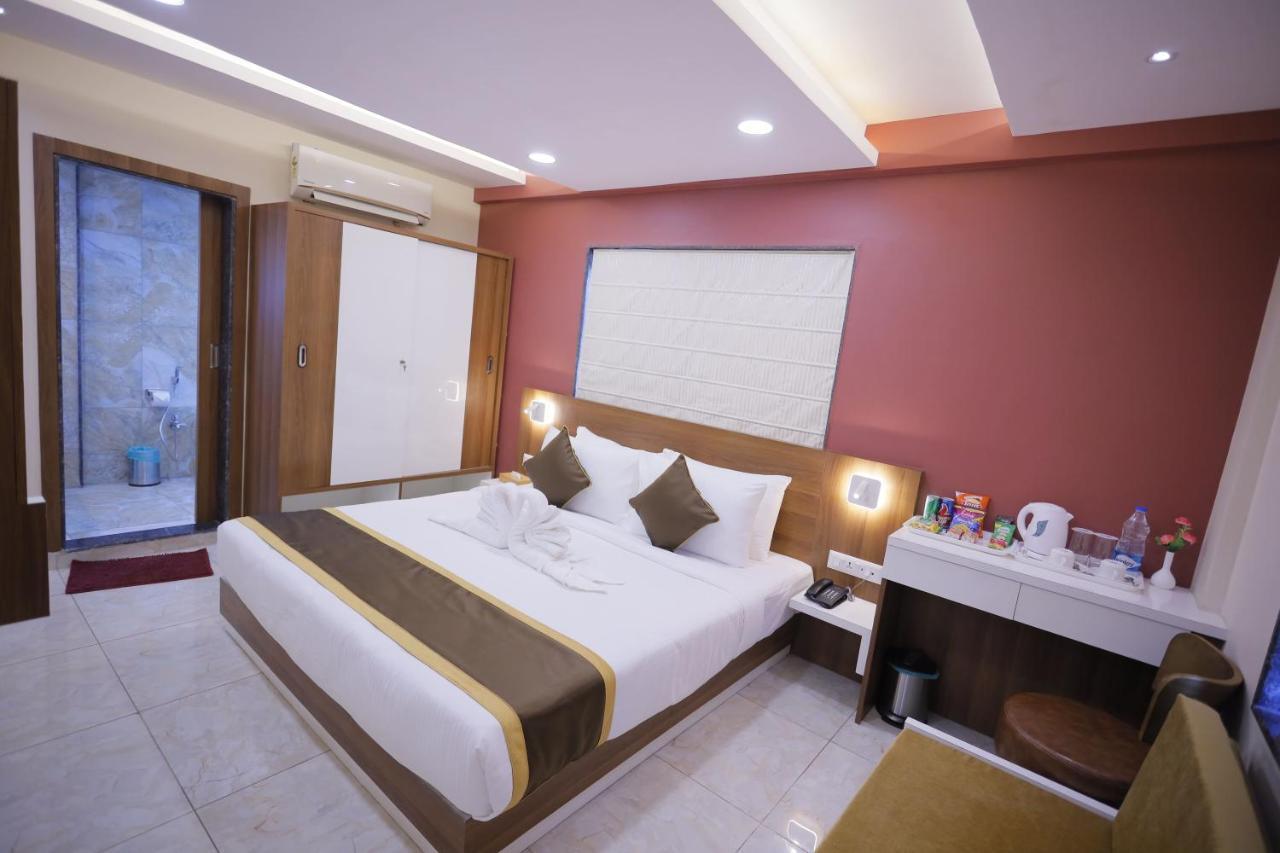 The Avenue Hotel Ballygunge Calcutta  Esterno foto