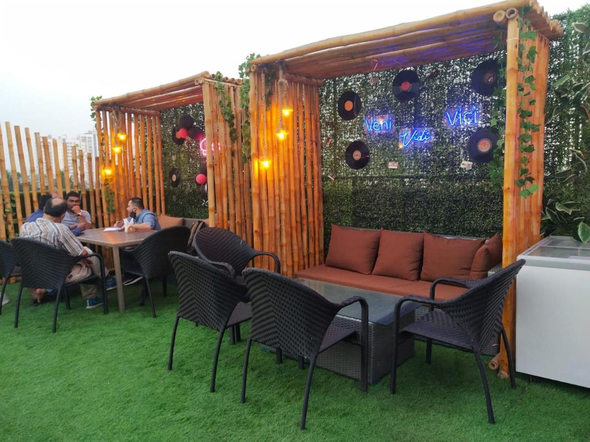 The Avenue Hotel Ballygunge Calcutta  Esterno foto