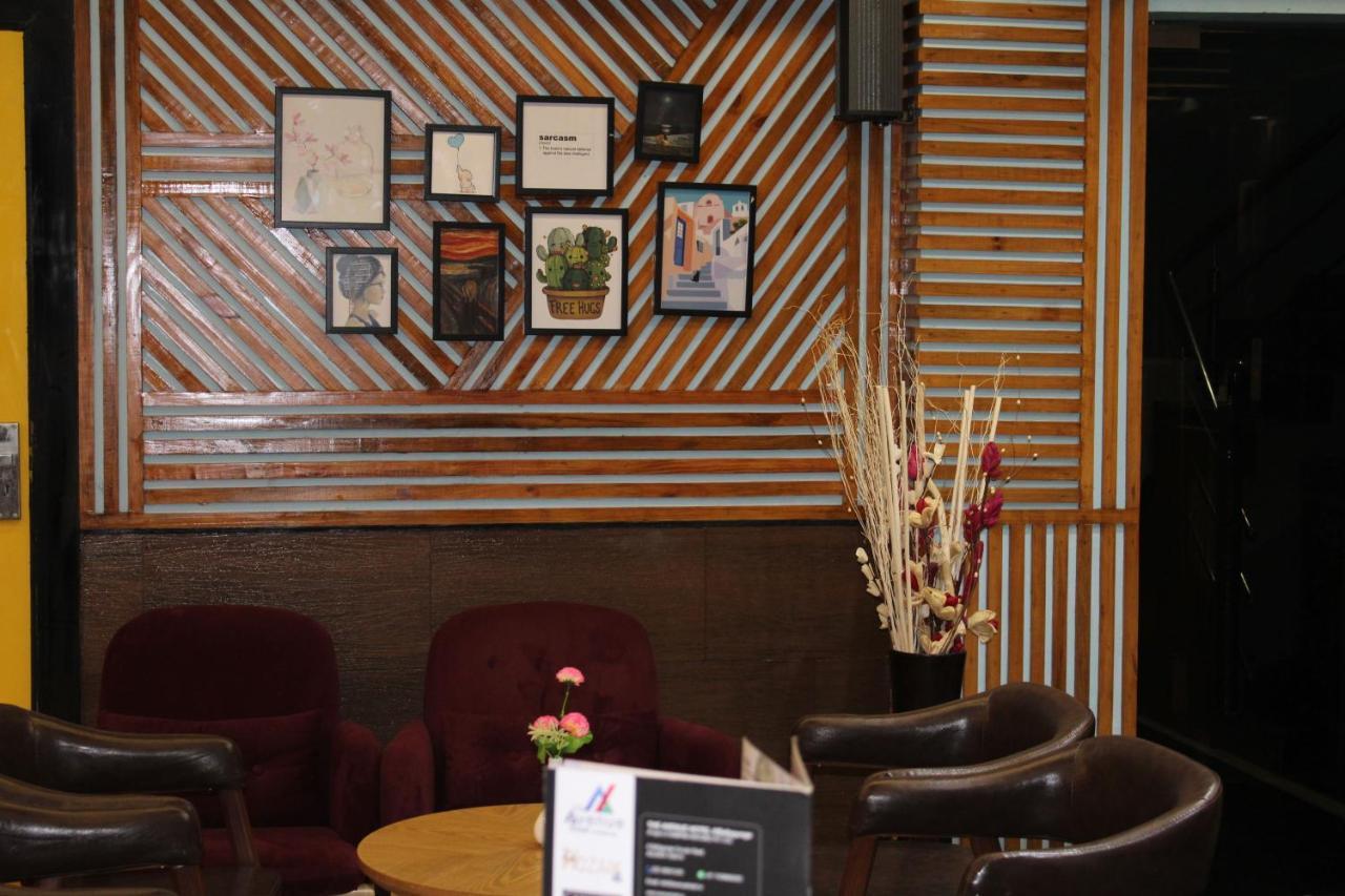 The Avenue Hotel Ballygunge Calcutta  Esterno foto