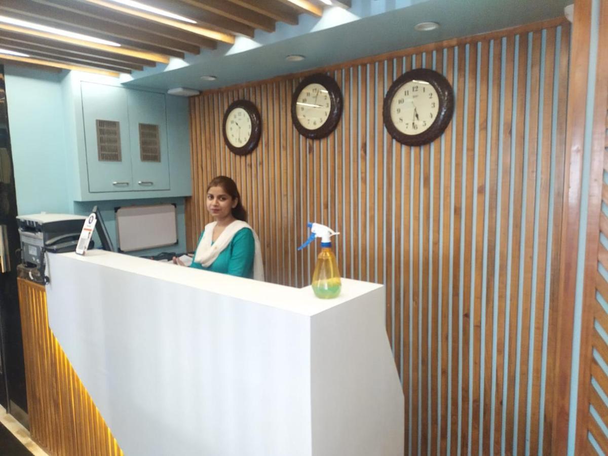 The Avenue Hotel Ballygunge Calcutta  Esterno foto